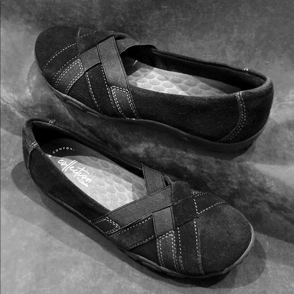 Clarks Shoes - NWT CLARKS SHOES LOAFER SIZE 5.5 M